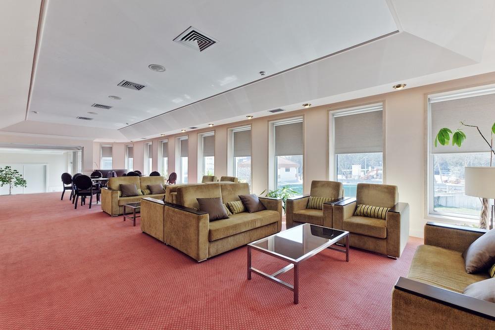 Hotel Lux Mundi Fátima Extérieur photo
