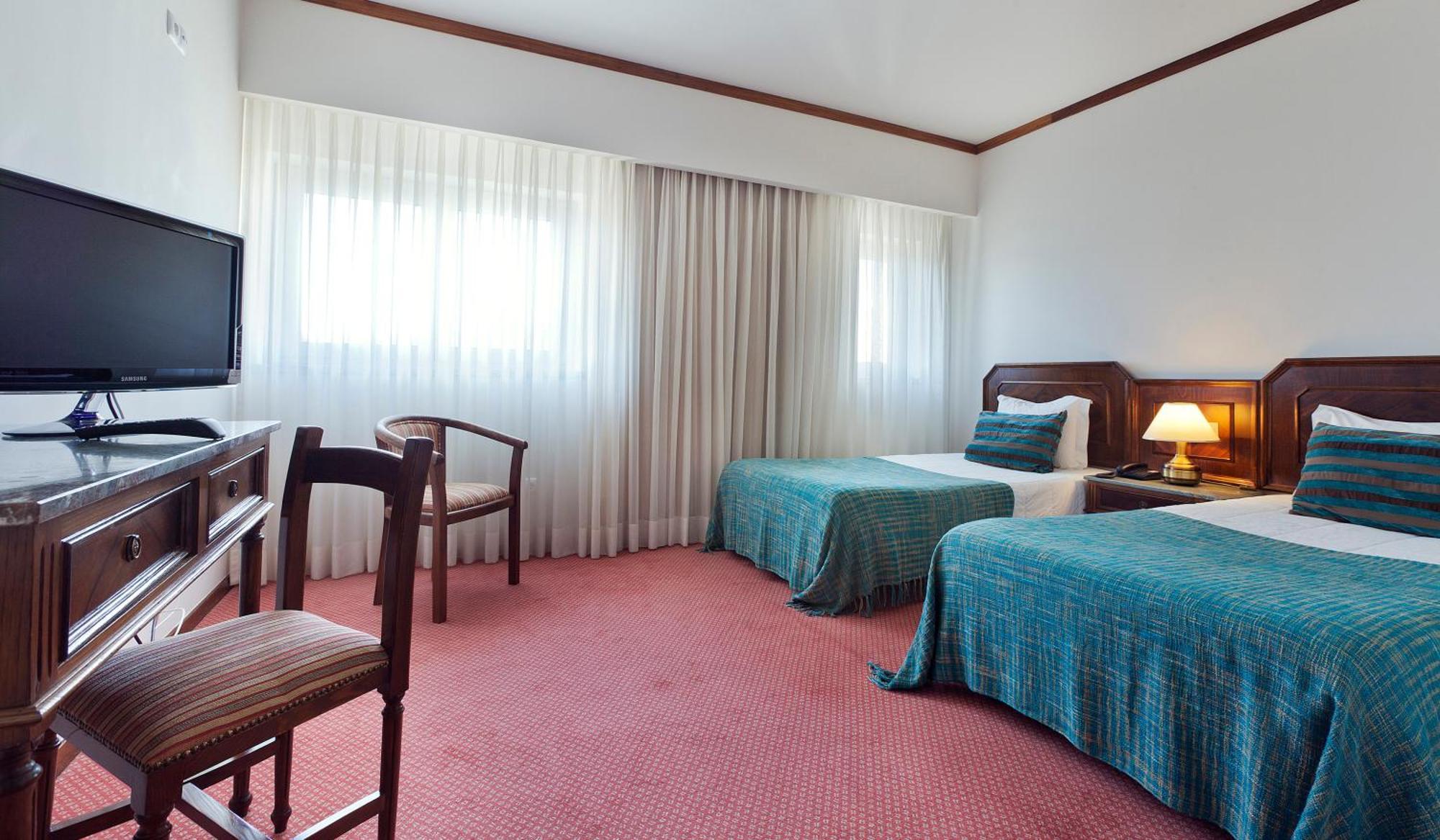 Hotel Lux Mundi Fátima Extérieur photo