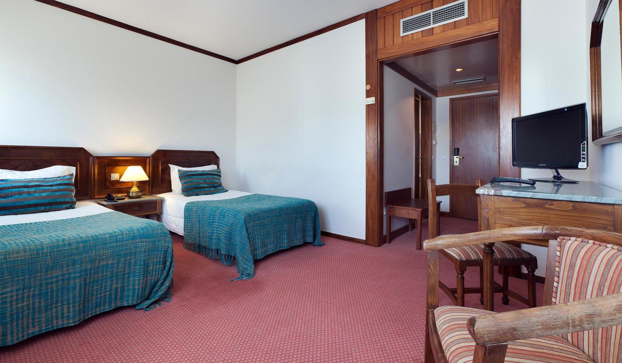 Hotel Lux Mundi Fátima Extérieur photo